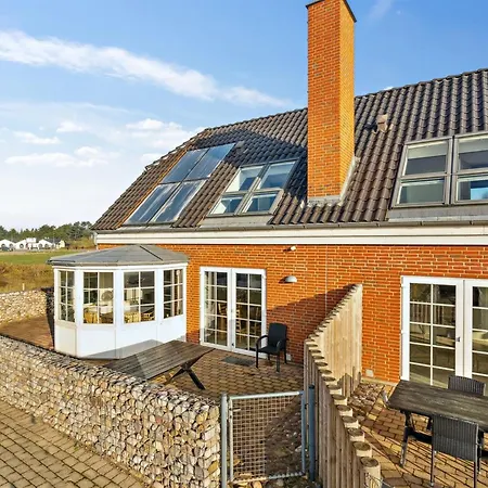 Holiday home Harriette - 100m From The Sea In Western Jutland By Interhome